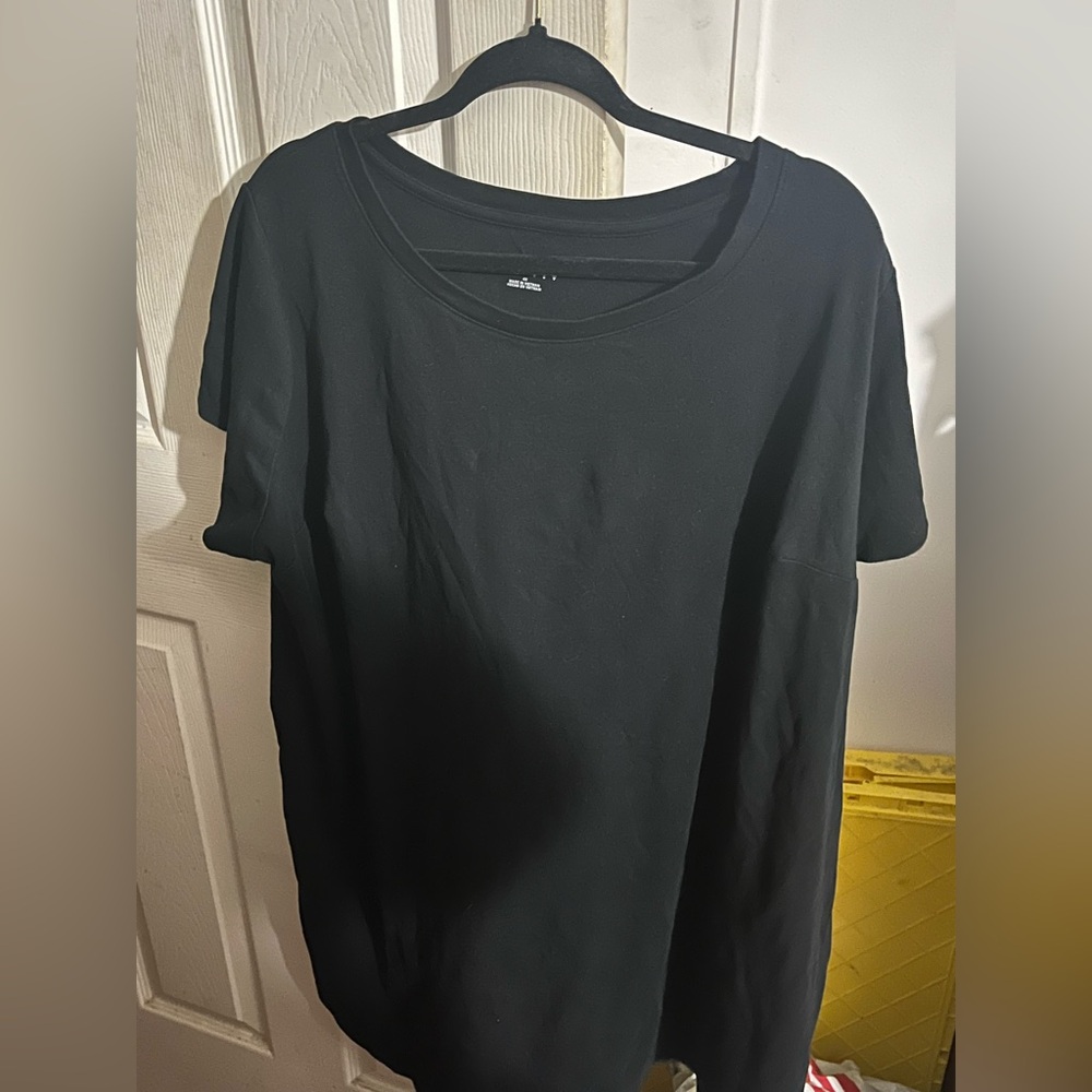 4X Ava & Viv Classic Black Tee